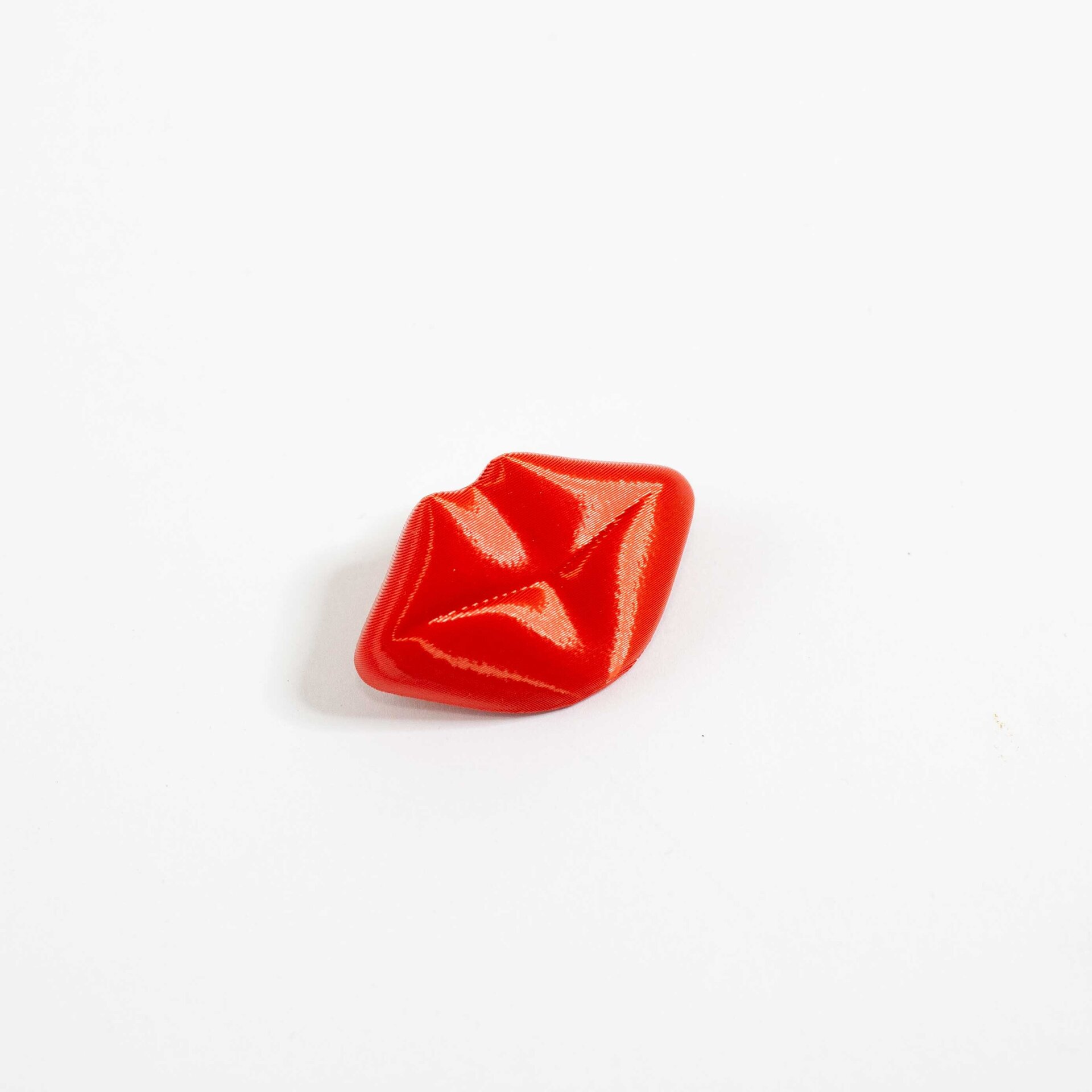 Broche Lips Rojo Coral - 3