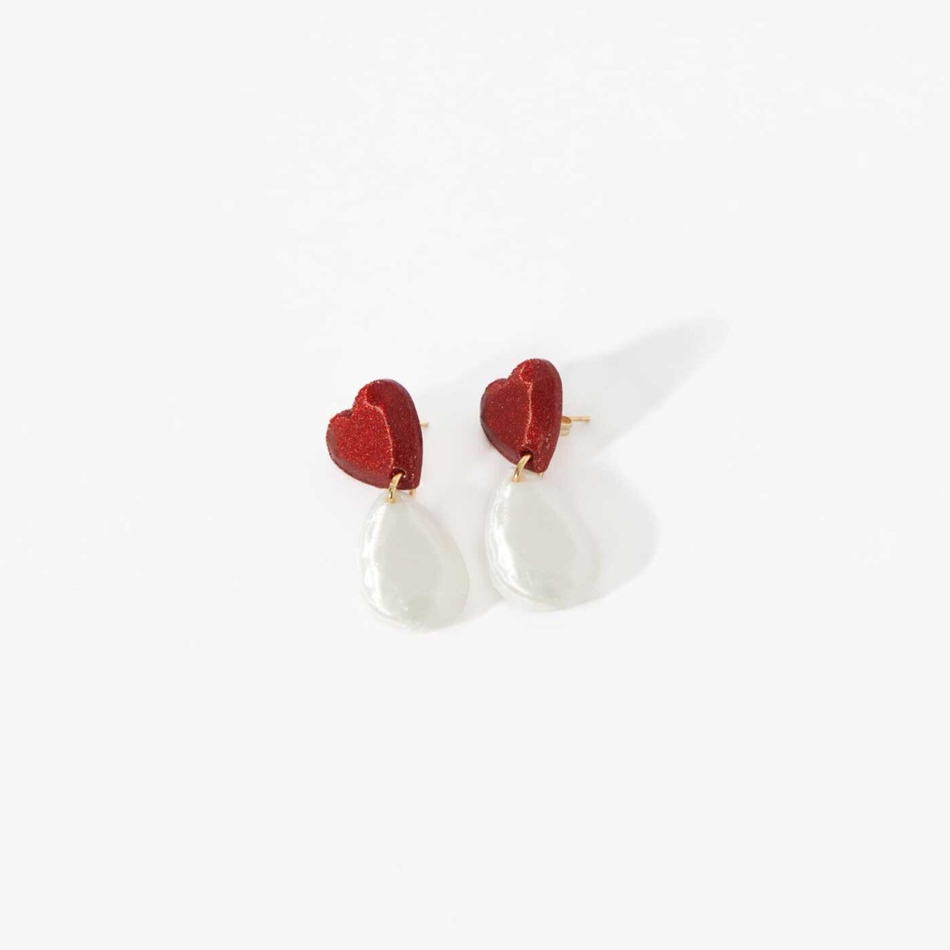 Pendientes mini Heart en Red y Pearl, impresos en 3D. Colección Inner Love - 5