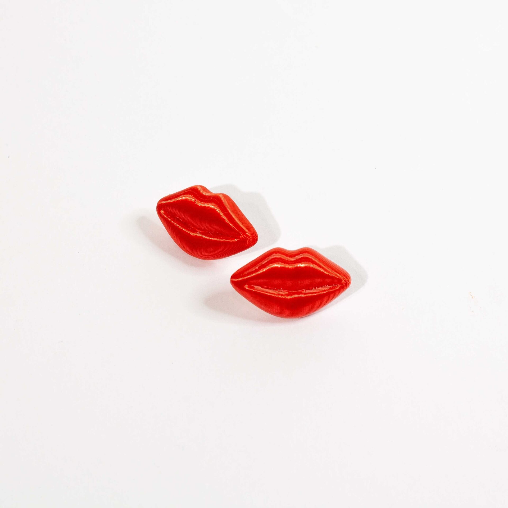 Pendientes KISSES Rojo Coral - 4