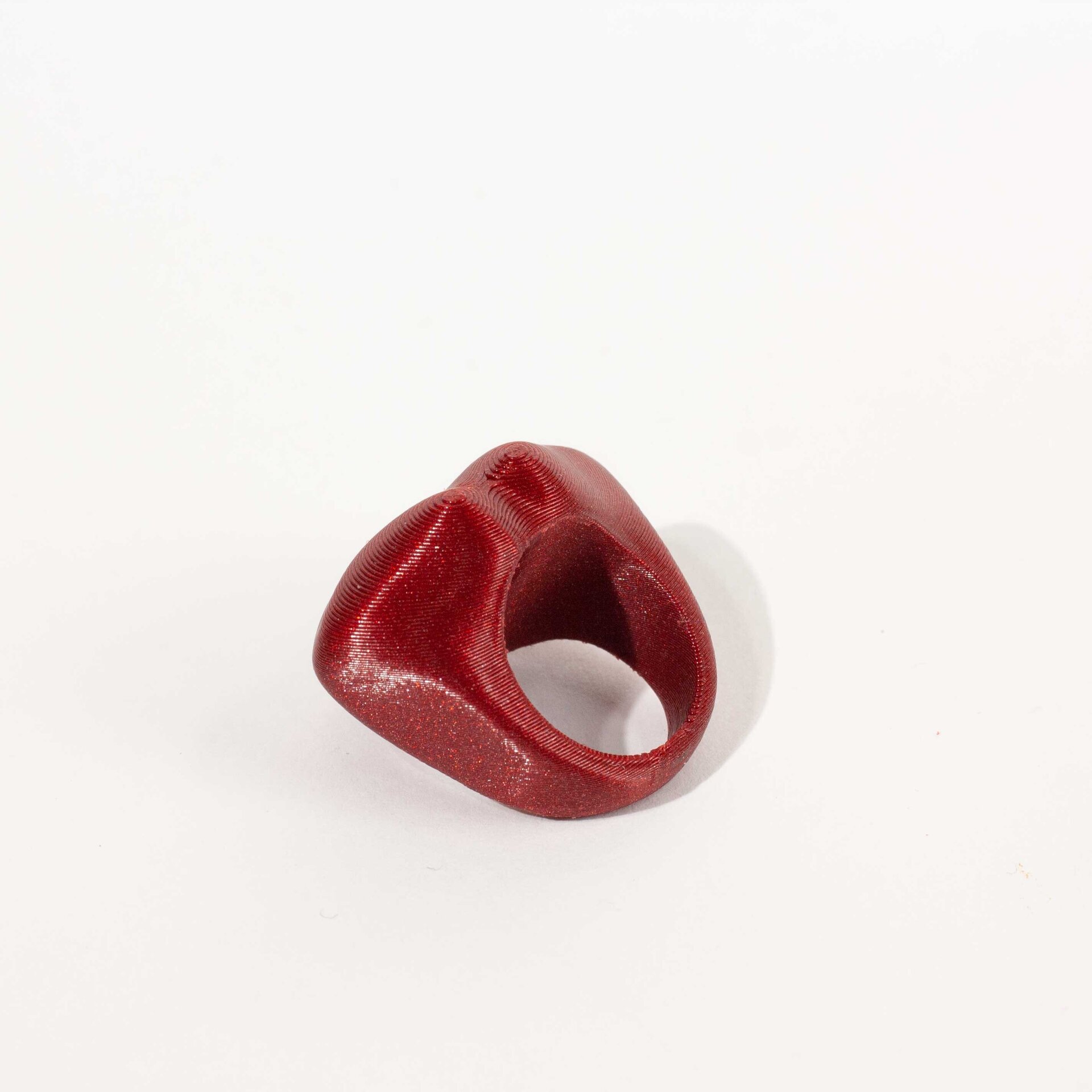 Anillo KISS Rojo Oscuro - 2
