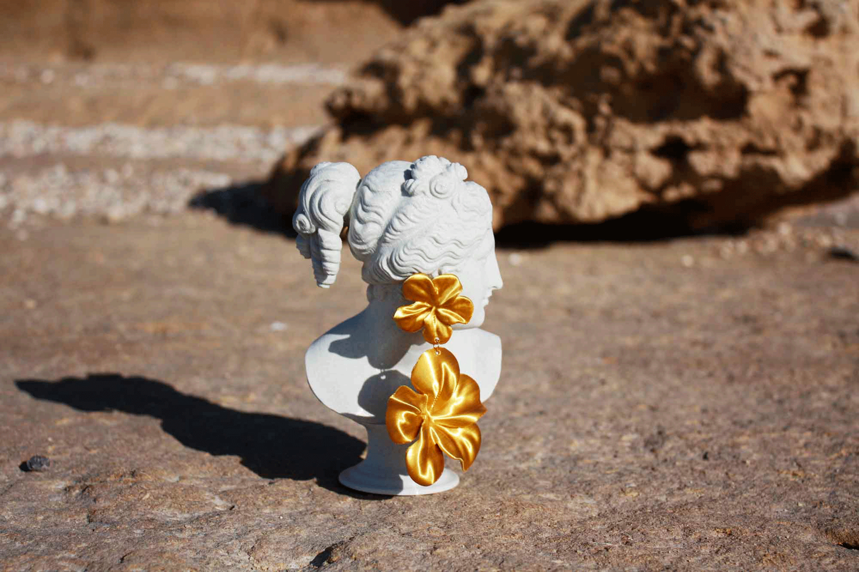 Pendientes Gran Hibis Dorados - 4
