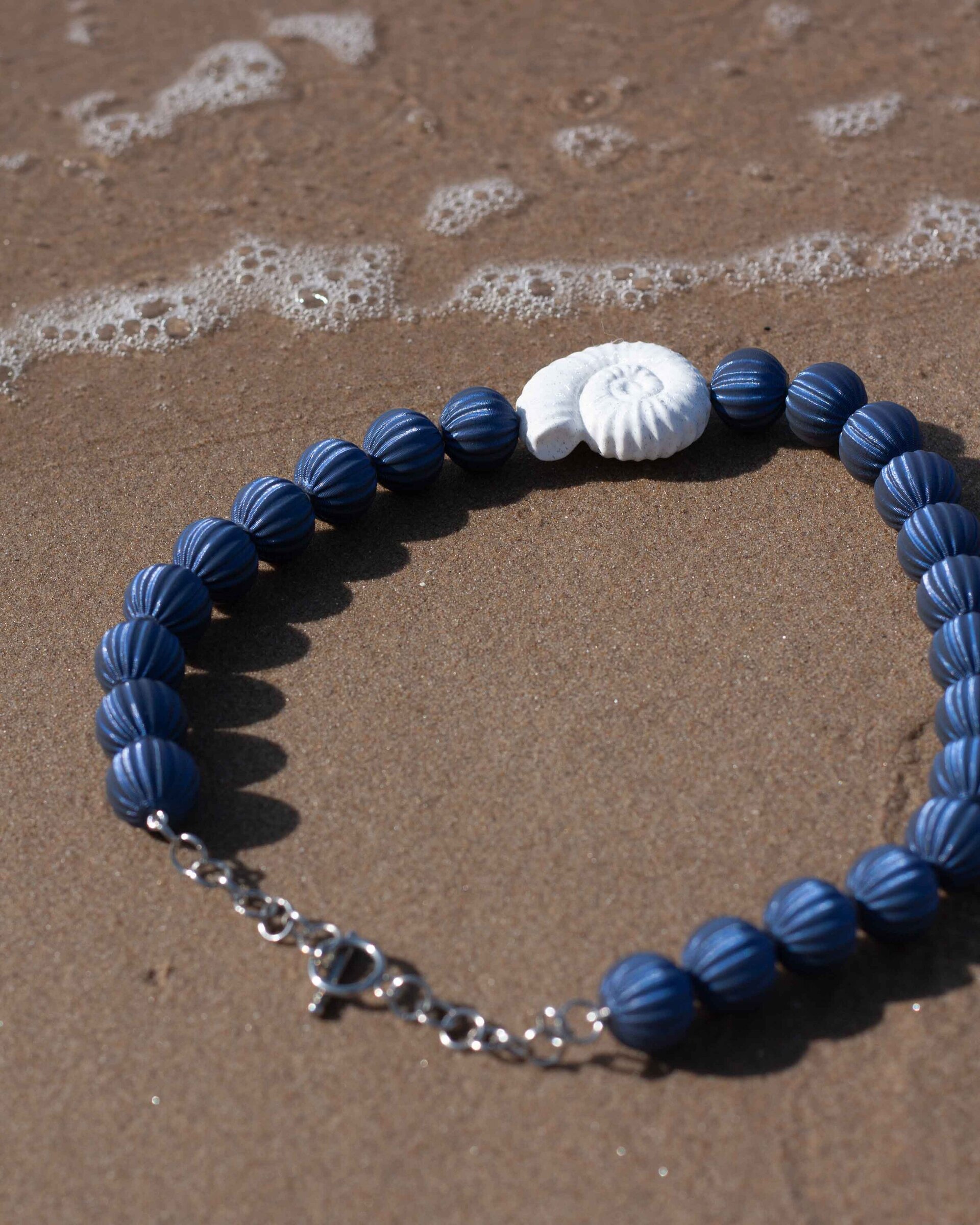 Collar Nimfa azul y blanco – Fresco, cómodo y sostenible. - 5