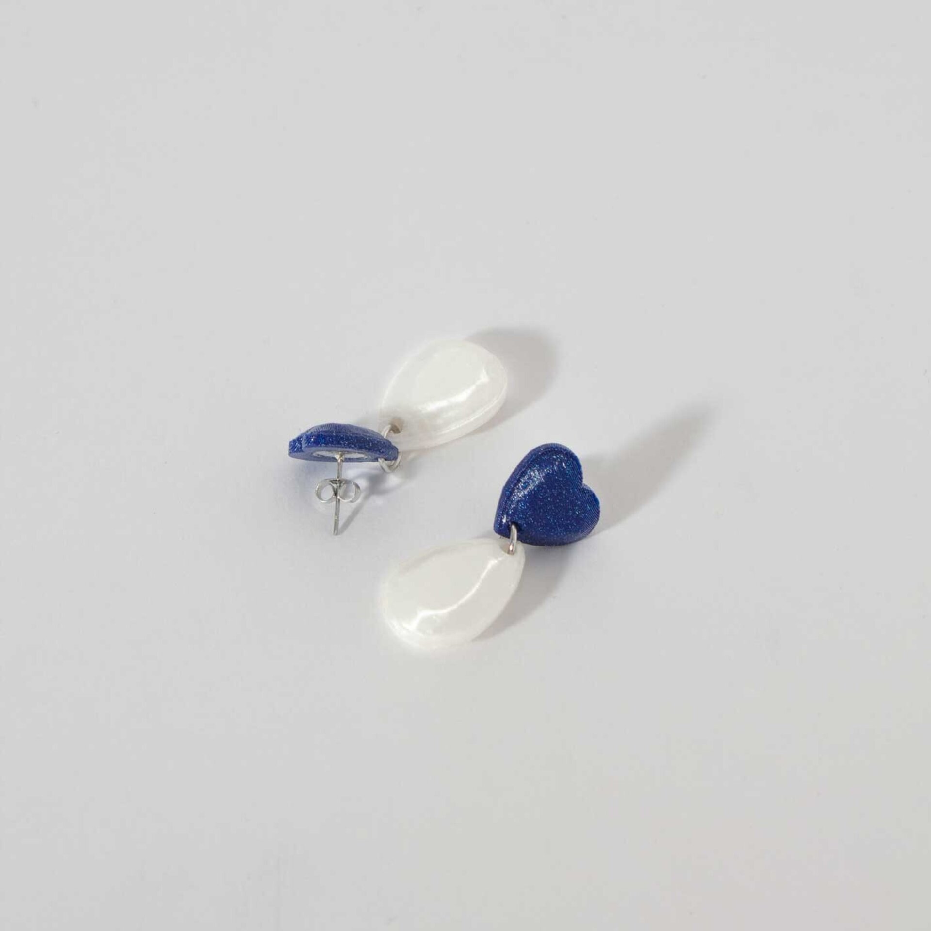 Pendientes mini Heart en Azul y Pearl. impresos en 3D - 6