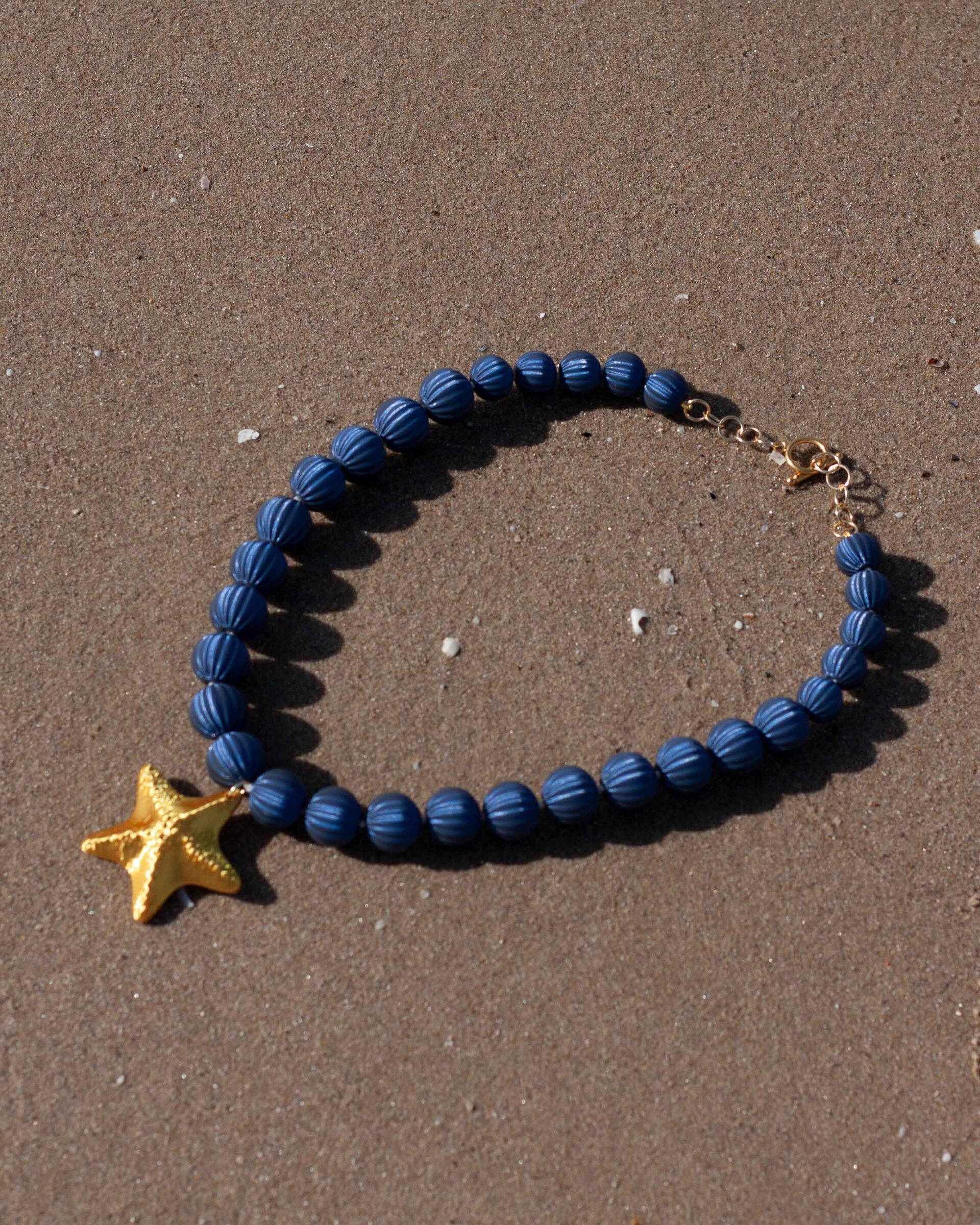 Collar Neptunia azul y dorado – Ligero, colorido y con la estrella impresa en 3D - 6