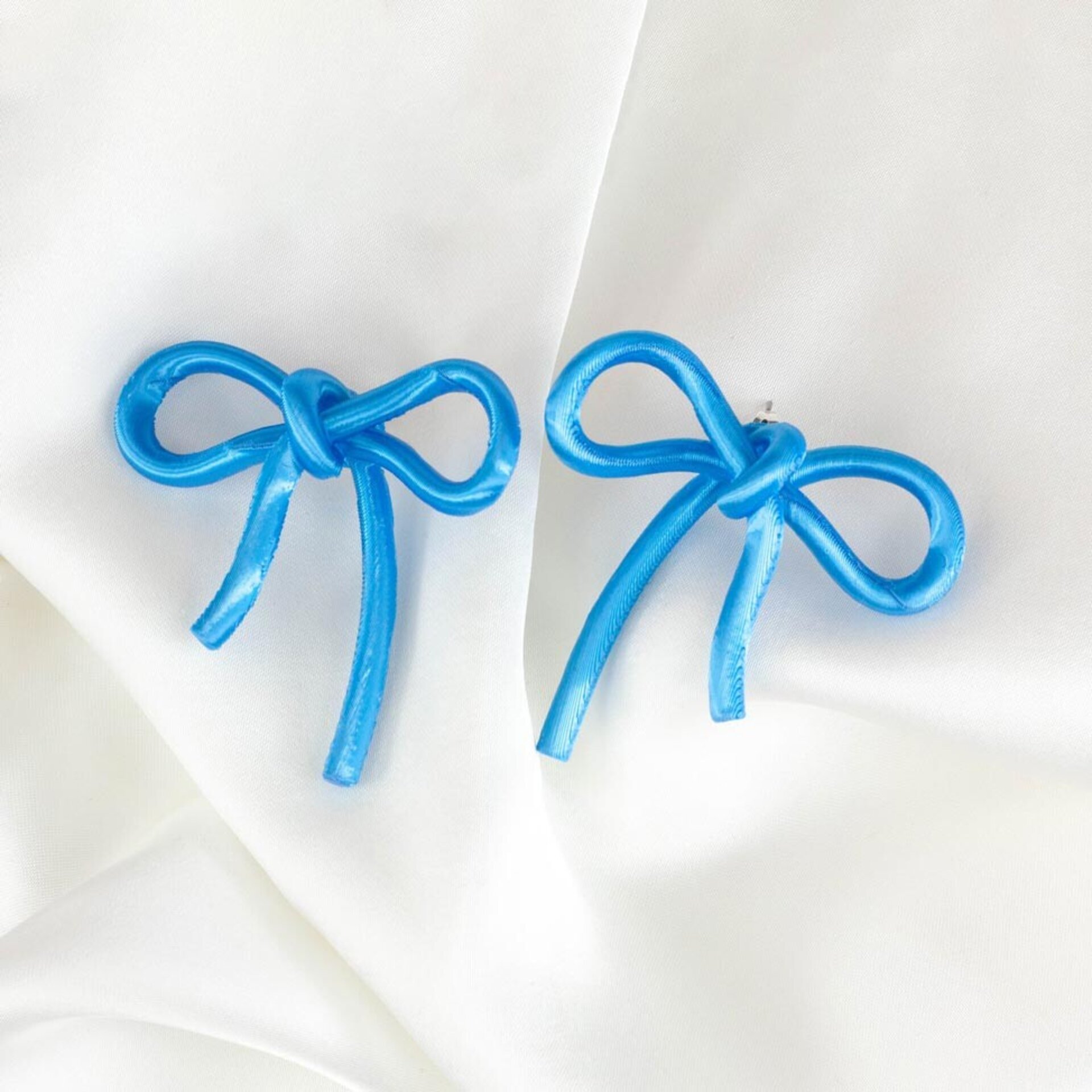 Pendientes de Lazo color Cyan - 1